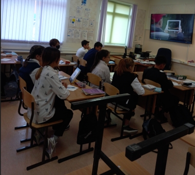 Проект "Билет в будущее". Урок "Ранняя профориентация" для 8Б класса 